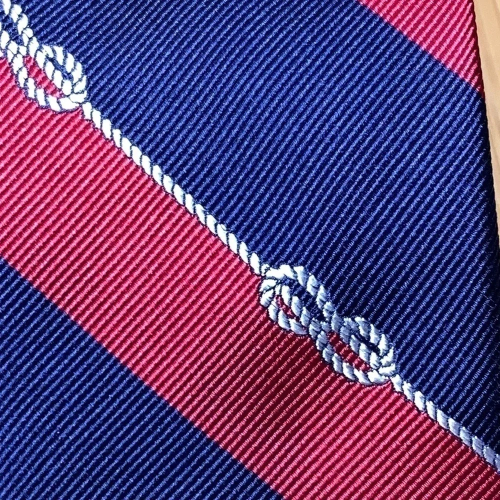 Tommy Hilfiger || NWT Navy Red Rope Print Striped Silk Tie